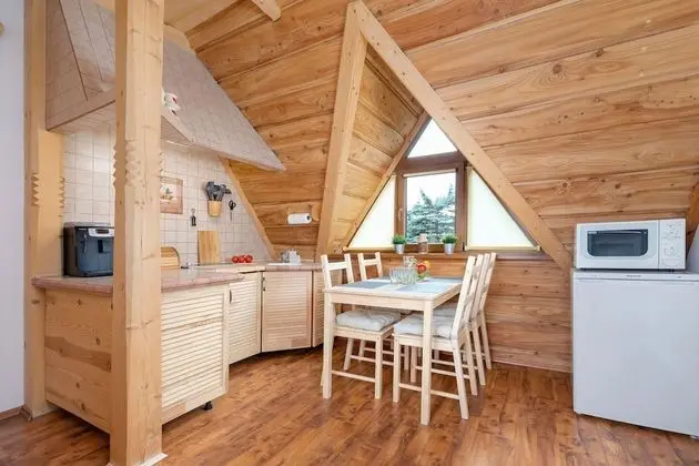 Stüdyo, Şömine, Dağ Yamacı