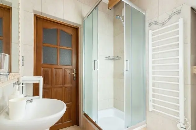 Stüdyo, Şömine, Dağ Yamacı