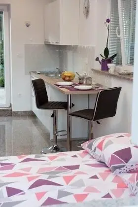 Apart Daire, 1 Çift Kişilik Yatak