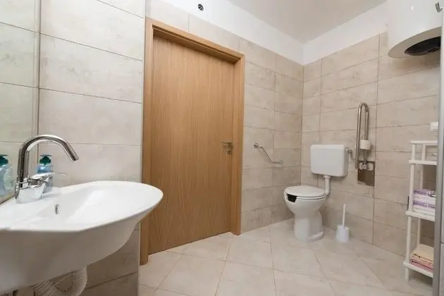 Apart Daire, 1 Çift Kişilik Yatak