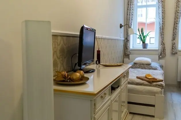 Romantic Stüdyo, Birden Çok Yatak, Küçük Mutfak, Avlu