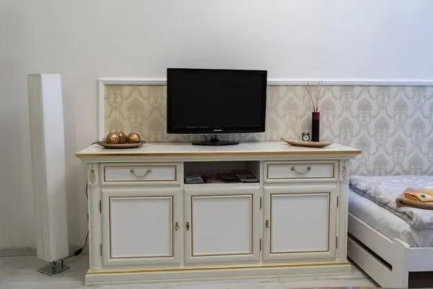 Romantic Stüdyo, Birden Çok Yatak, Küçük Mutfak, Avlu