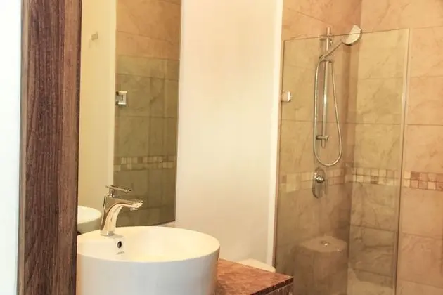Comfort Stüdyo, 1 En Büyük (King) Boy Yatak ve Çekyat