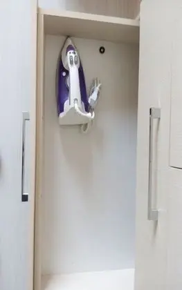 Stüdyo, Havuz Manzaralı