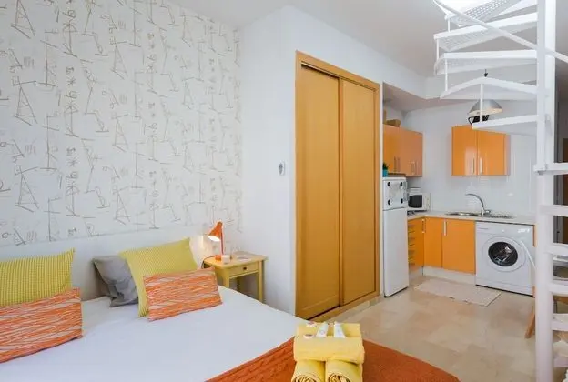 City Stüdyo, Şehir Manzaralı