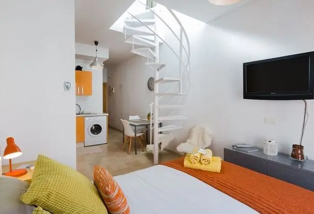 City Stüdyo, Şehir Manzaralı