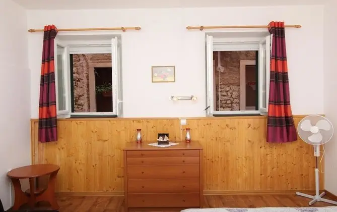 Stüdyo, Teras
