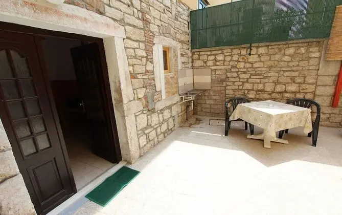Stüdyo, Teras