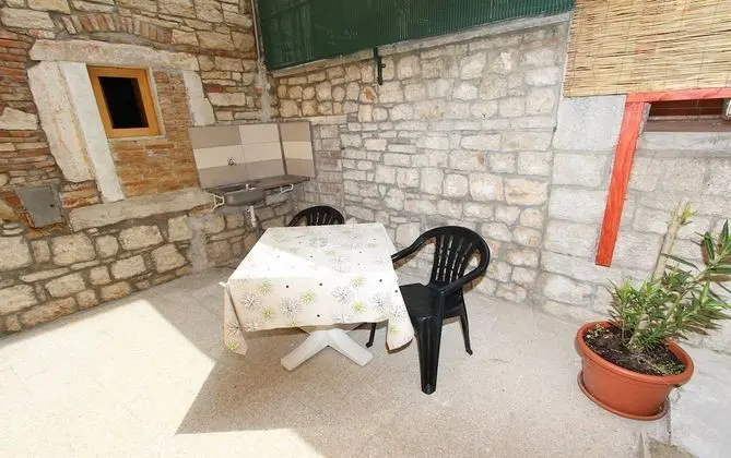 Stüdyo, Teras