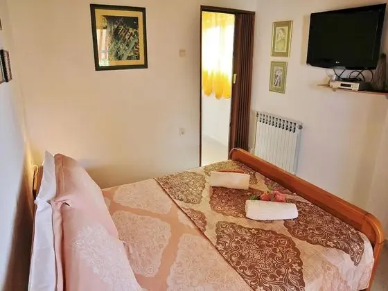 Stüdyo (1st Floor)