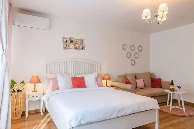 Deluxe Apart Daire