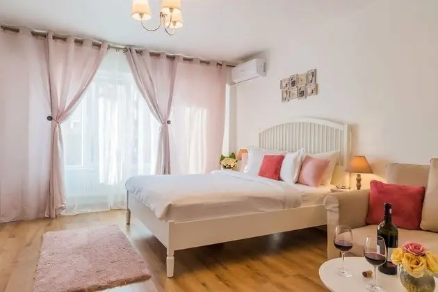 Deluxe Apart Daire