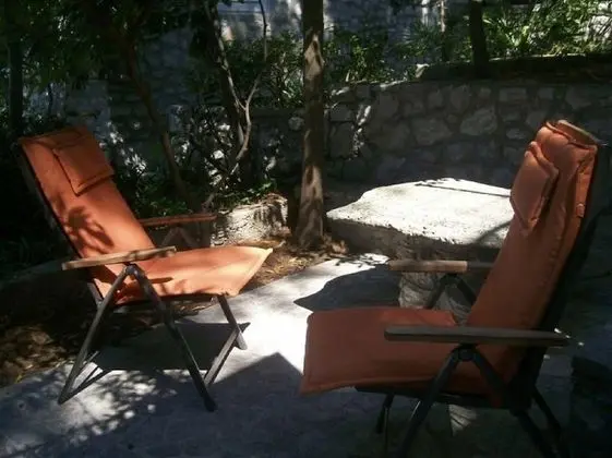 Apart Daire, 1 Çift Kişilik Yatak