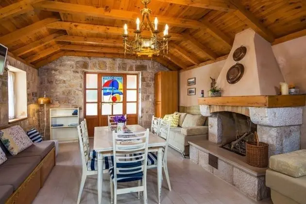 Stüdyo, Deniz Manzaralı