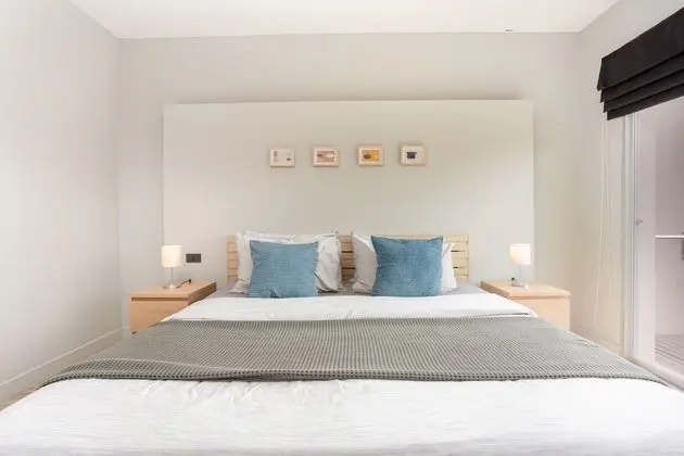 One Bedroom Balcony Apartment
