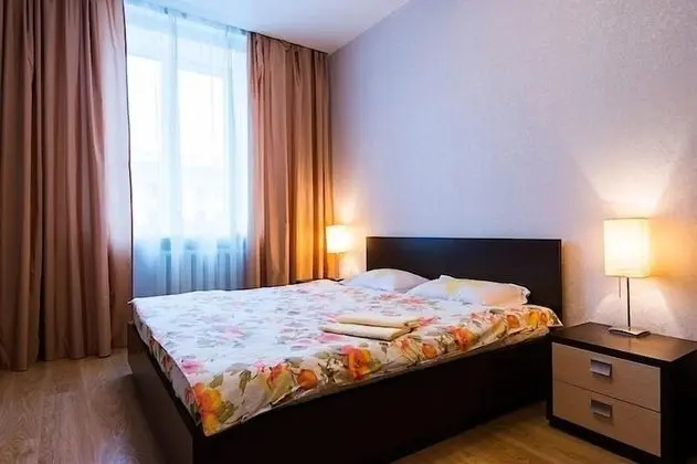 Comfort apartments A on Nezavisimosti 44