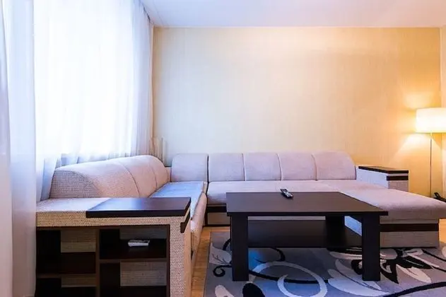 Comfort apartments A on Nezavisimosti 44