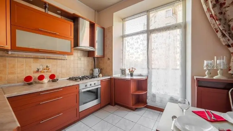 Deluxe Apart Daire (Internatsionalnaya 17-2)