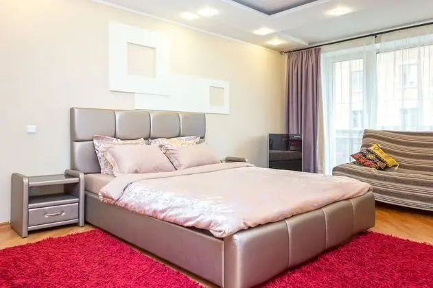 Economy Apart Daire (Internatsionalnaya 15)