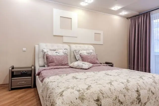 Economy Apart Daire (Internatsionalnaya 15)