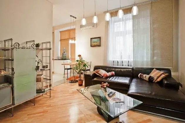 Superior Apart Daire (Internatsionalnaya, 17)