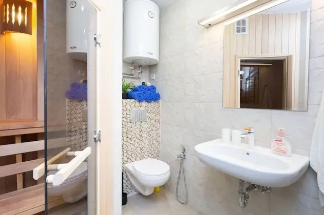 Design Apart Daire, Sauna, Şehir Manzaralı (Kirova 1)