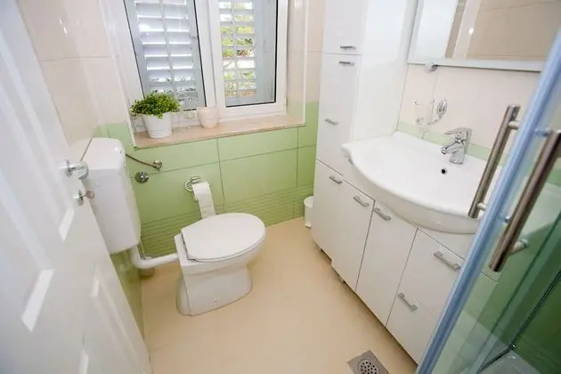 Deluxe Stüdyo, 1 En Büyük (King) Boy Yatak