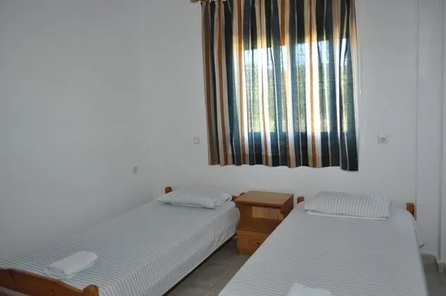 Family Room (4 People)