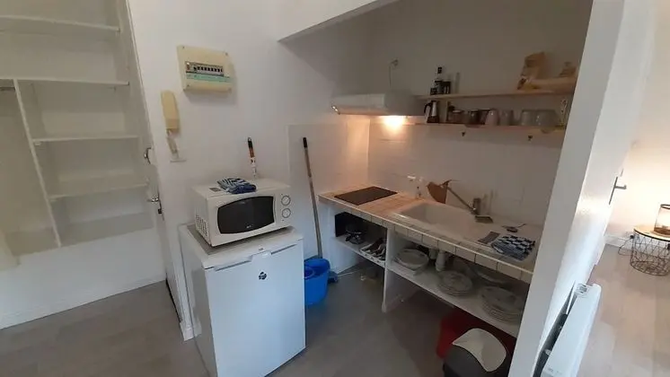 Stüdyo (Le studio de la gare n° 5)