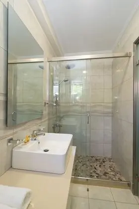 Deluxe Tek Büyük veya İki Ayrı Yataklı Oda