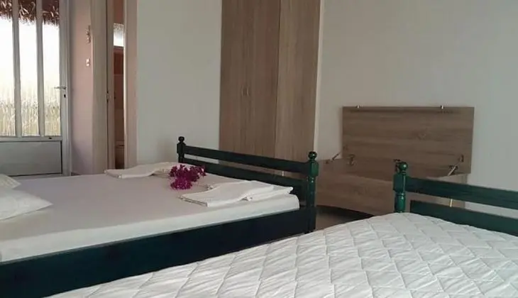Basic Oda, 1 Çift Kişilik Yatak, Sigara İçilmez, Avlu Manzaralı