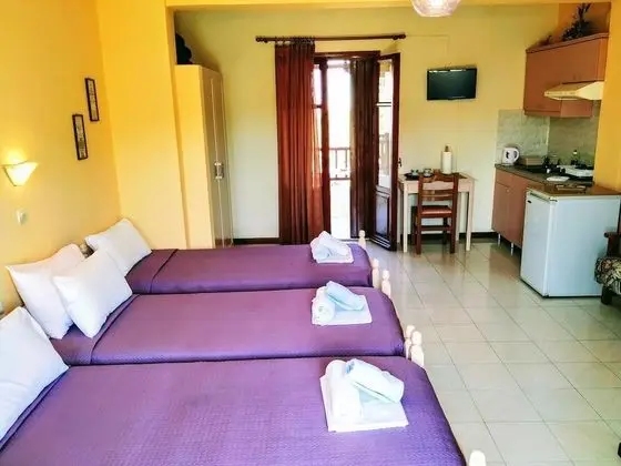 Stüdyo (3 Adults)