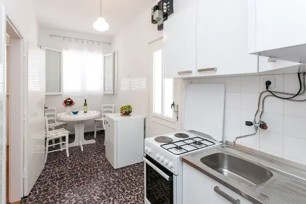 Stüdyo (Studio)