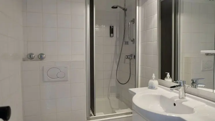 Basic İki Ayrı Yataklı Oda