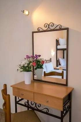 Stüdyo, Sigara İçilmez (4 Adults)