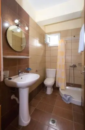 Stüdyo, Sigara İçilmez (4 Adults)