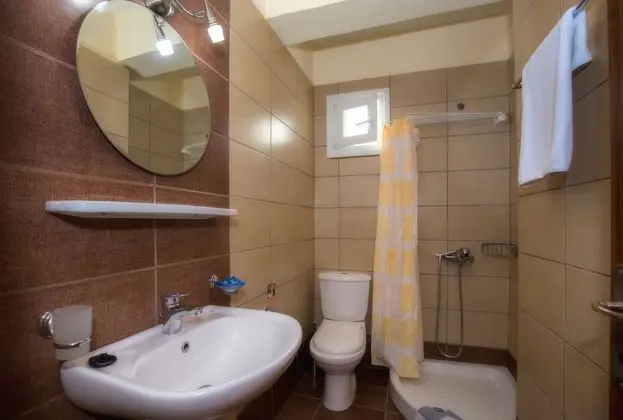 Stüdyo, Sigara İçilmez (4 Adults)