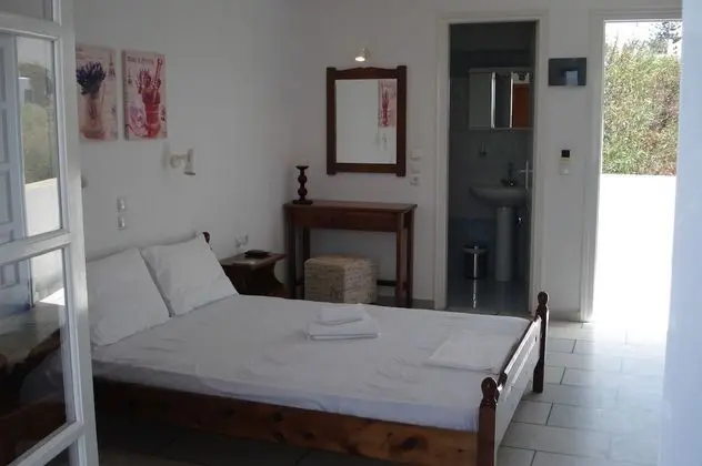 Üç Kişilik Oda, Deniz Manzaralı