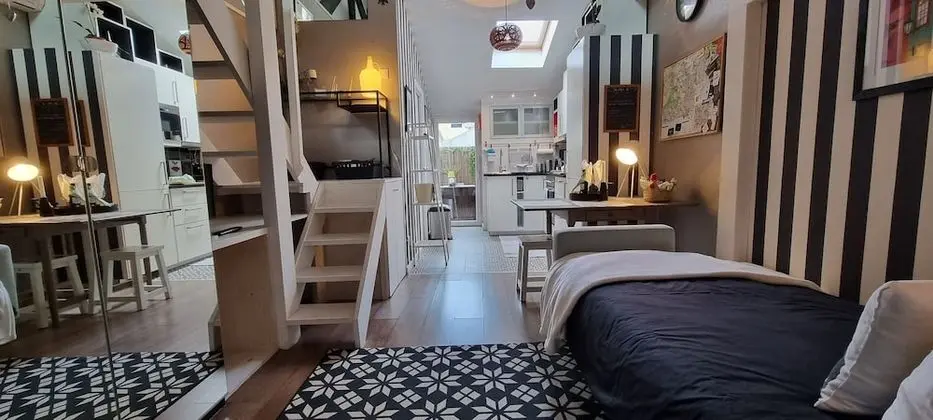 Superior Stüdyo, Balkon (Open Space Studio 6)