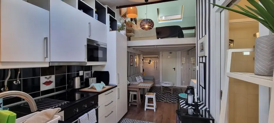 Superior Stüdyo, Balkon (Open Space Studio 6)