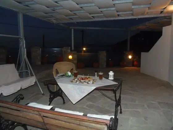 Üç Kişilik Oda, Deniz Manzaralı (Νο6)