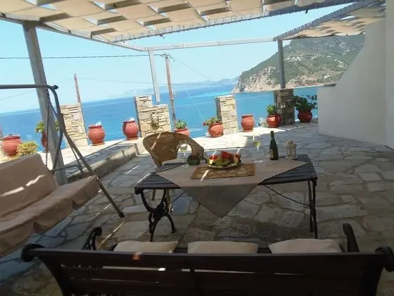 Üç Kişilik Oda, Deniz Manzaralı (Νο6)