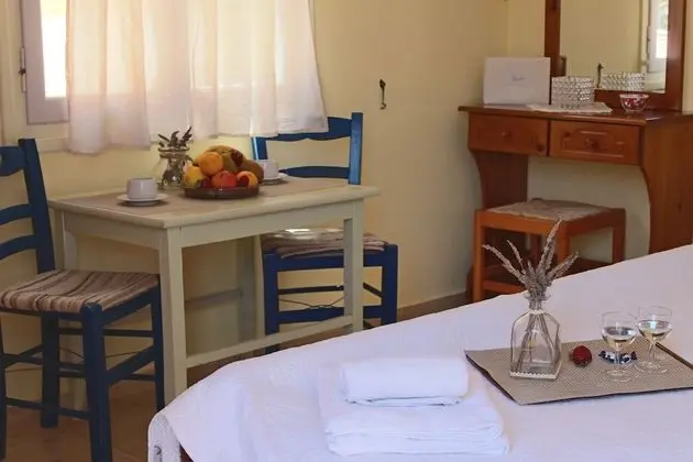 Comfort Studio, 1 King Bed, Mountainside