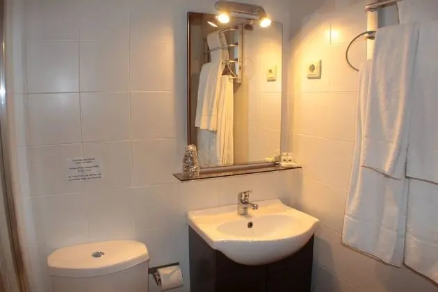 İki Ayrı Yataklı Oda (Room with bunk bed)