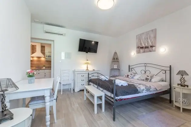 Deluxe Stüdyo