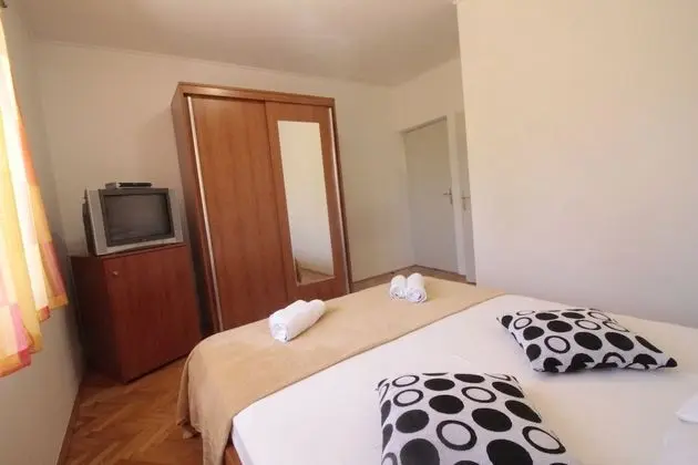 S1 studio