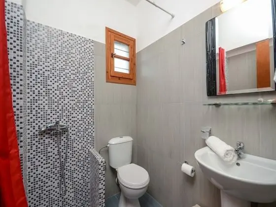 Deluxe Dört Kişilik Oda, Deniz Manzaralı