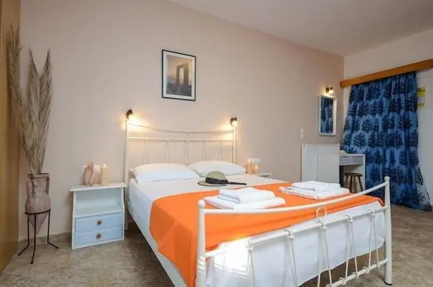 Üç Kişilik Oda