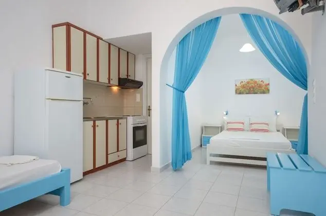 Stüdyo, Bahçe Manzaralı