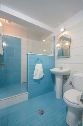 Stüdyo, Bahçe Manzaralı